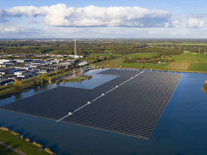 Thailand's largest floating solar farm will be completed in June 2021